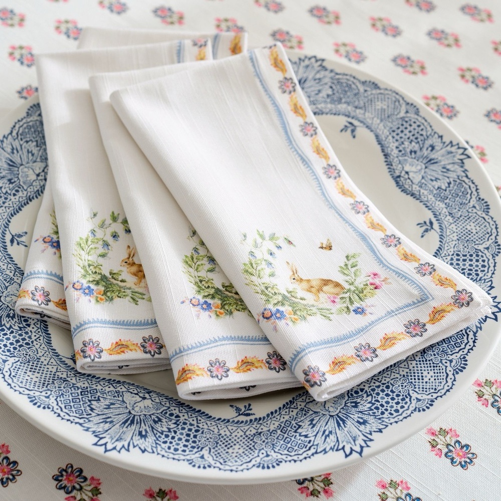 Pottery Barn Botanical Bunny 🐰 Cotton Napkins Set Of 4 BNWT - Picture 3 of 7